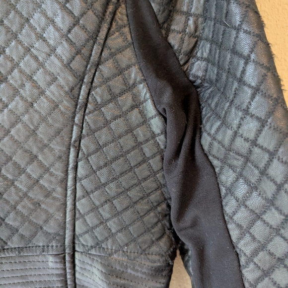 BCBGMaxAzria Black Vegan Leather Jacket Quilted Fitted - Picture 9 of 11